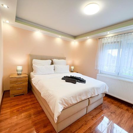Extrem Ruhiges Apartment- Leipzig Ost Bagian luar foto